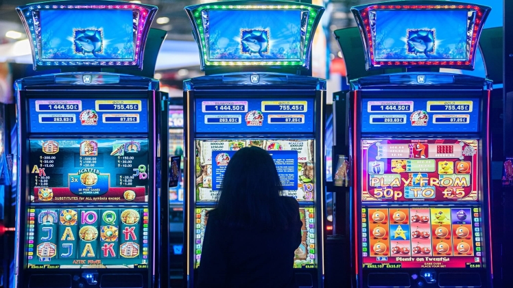 Types of slot machines and fruit machines